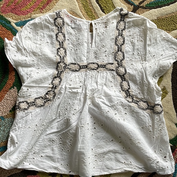 Zara eyelet top - Picture 5 of 5